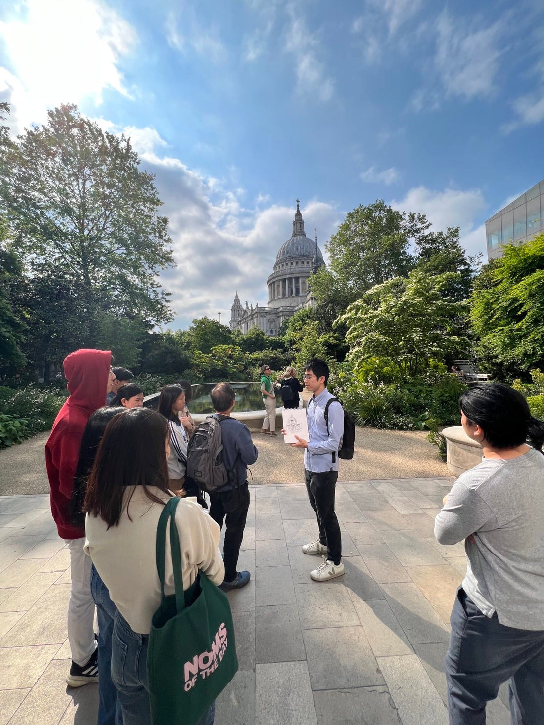 Sketching Tour at St Paul's Cathedral (Urban House Hong Kong)